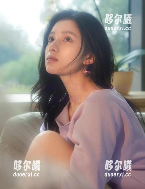 “www.17”发布，不怕众人低头，全靠我疯狂捧场！