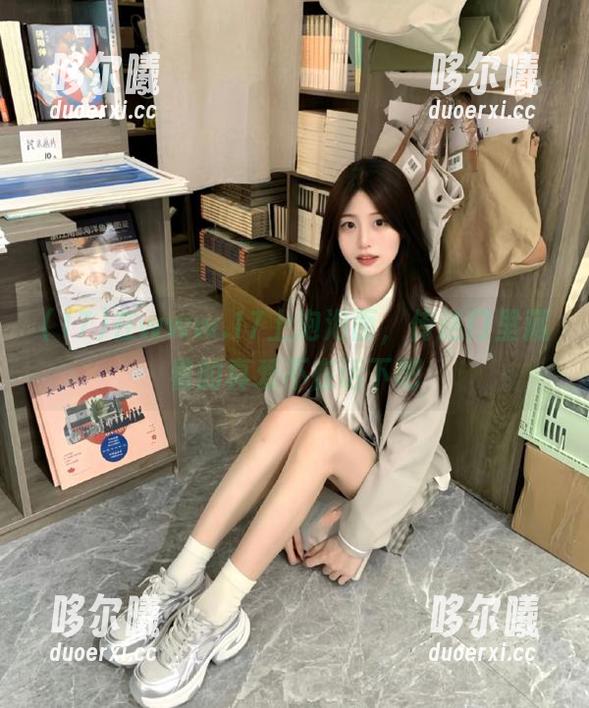 在www.17上泡泡面，传送门里藏着的真爱不在话下吧