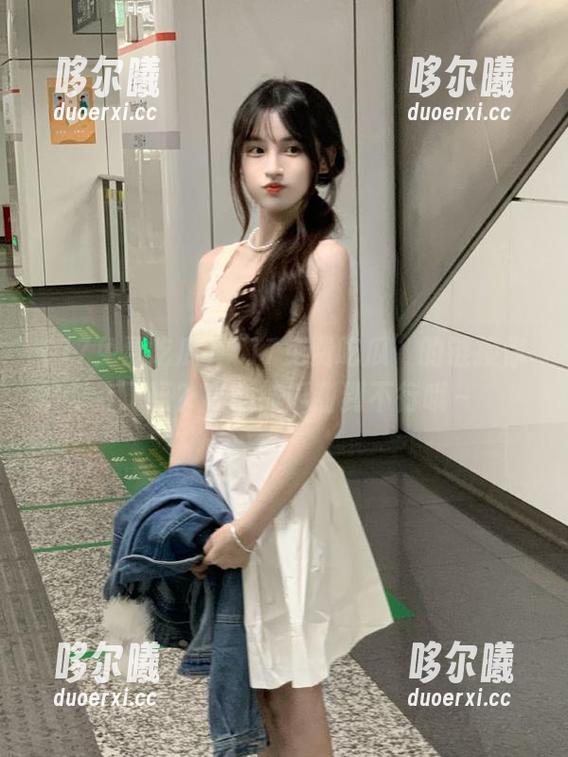 “17免费吃瓜”的链接你点了吗？小心被瓜甜到不行哦～