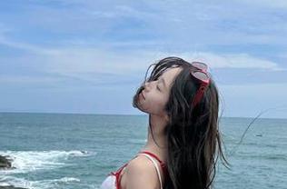 不花钱也能吃瓜，17吃瓜网让你成吃瓜达人！