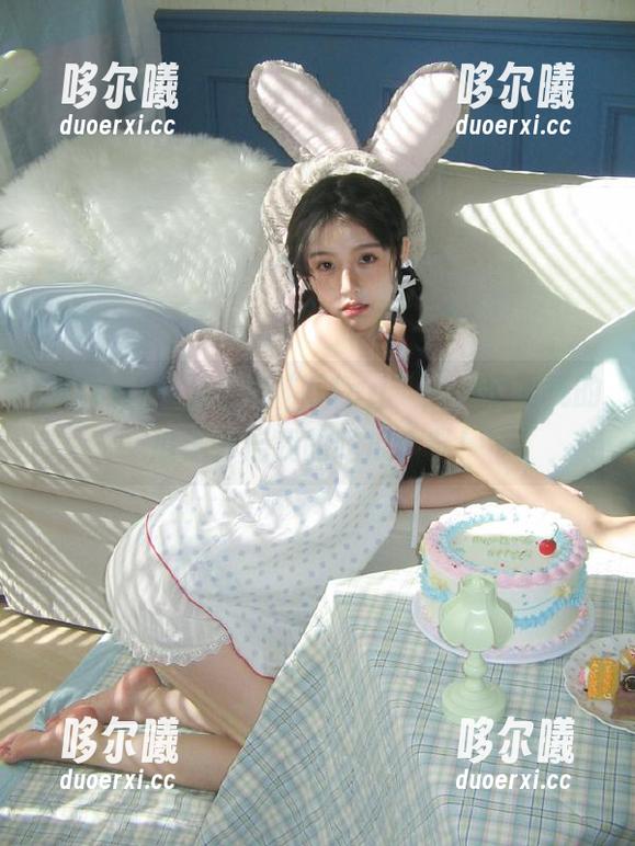 只要登录“51cg”，一个霸气的瓜子开启我的吃瓜大餐！