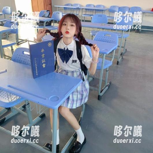 登录51今日吃瓜，一波群众爆料直戳心窝，让我忍不住想给‘幕后大佬’打电话！
