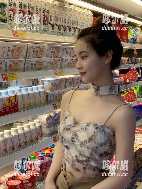 51吃瓜fun苹果版：每天都有新口味的瓜，你get到了吗？