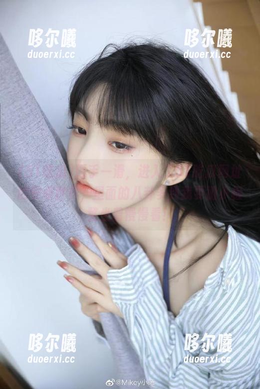 顺手一滑，进入了51吃瓜网址的安卓世界，里面的八卦多到我要搬小板凳坐着慢慢看！