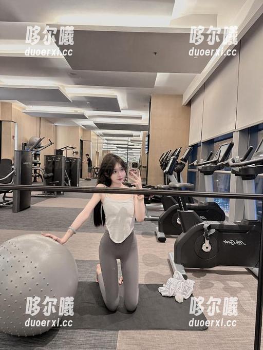 视频里上下翻飞，51吃瓜的黑料成了全民话题！