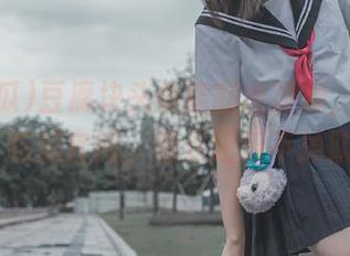 豆腐块头也能翻出波澜，快下载51吃瓜官网，确保吃瓜不掉队。