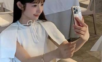 51每日吃瓜网页版：每日热门，前方高能请注意！