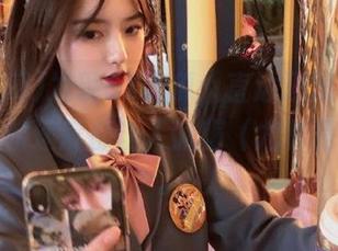 发现61吃瓜，直达顶流动态，连吃瓜的速度都让人佩服（尤其是手速）。