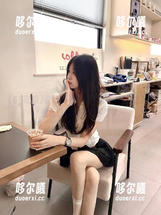 说好的不吃瓜，结果在66吃瓜51的入口我愣是停下来了～