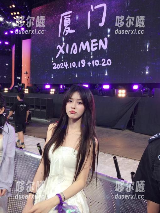 别眨眼，718娱乐圈导航带你领略那些奇趣插曲，捂嘴娇羞的话题！