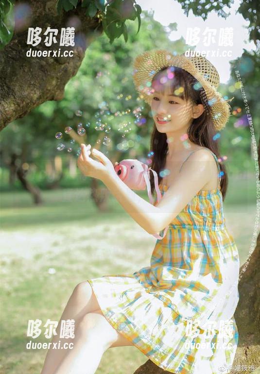 只需要一点勇气，91cg09.com直达热辣话题，别想逃哦