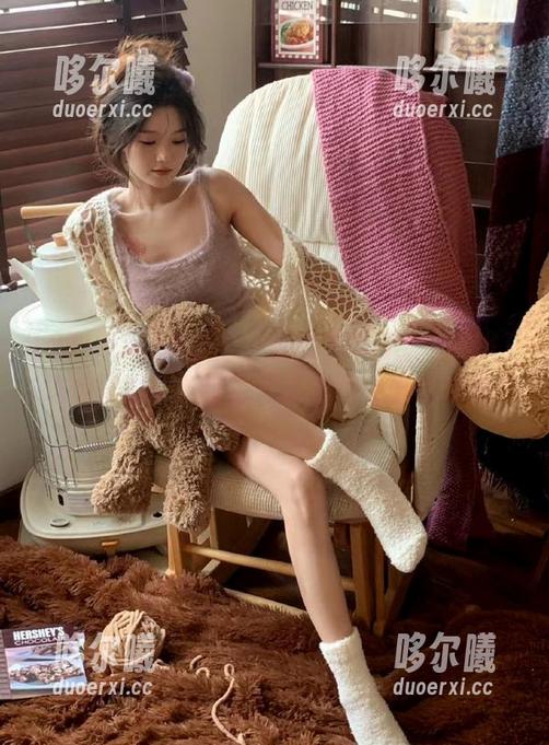 迷失在八卦的海洋中，下载91i吃瓜就对了，管它谁是主角，咱就吃瓜！