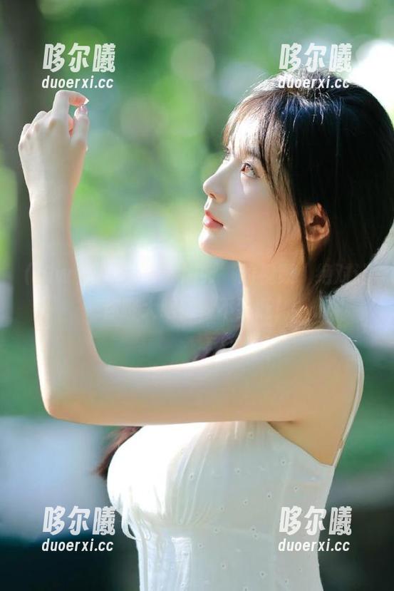 分享一段‘hlw’的视频，绝对让你瞪大眼睛，不要眨！