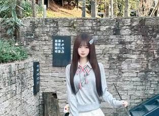 走进hlw，真有种“永不迷路”的感觉，但我的心却偏偏跑偏。