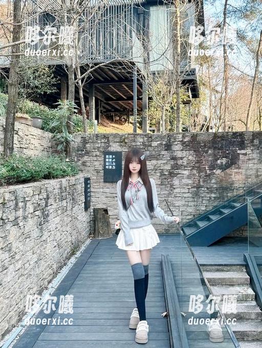 走进hlw，真有种“永不迷路”的感觉，但我的心却偏偏跑偏。
