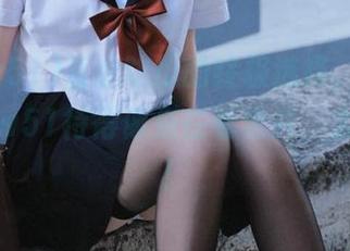 直达吃瓜的终极选择，结果我在www51待得像是在看老片，太无聊了！