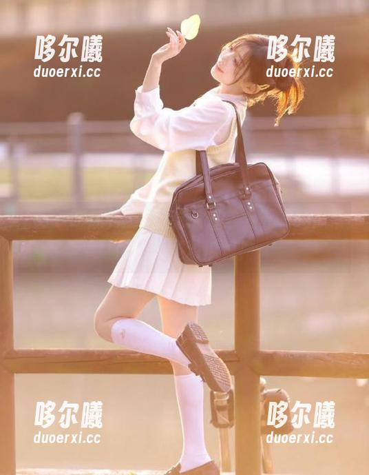 娜娜的吃瓜日常，五一吃瓜带你永久遨游瓜海！