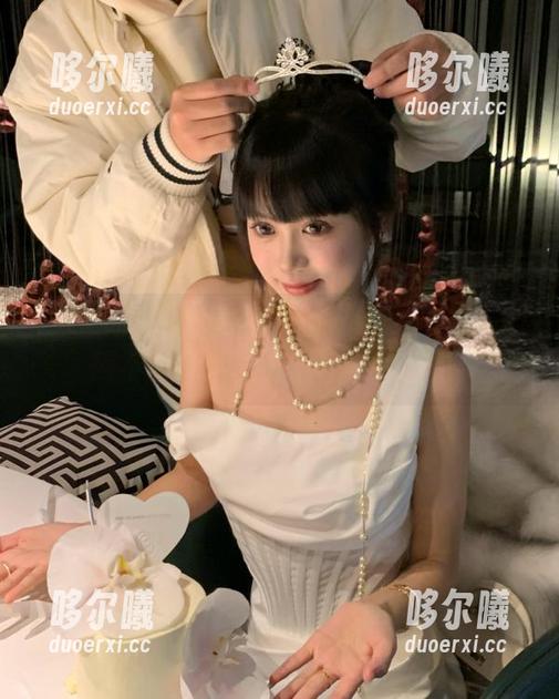 新鲜出炉！五一吃瓜网站，官网不仅有瓜，还能让你乐翻天！