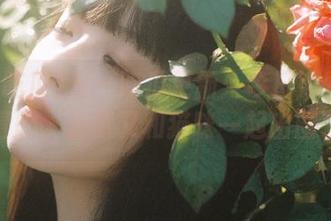 五一吃瓜更新：今日娜娜的奇妙冒险，居然又和猫咪一起出圈了！