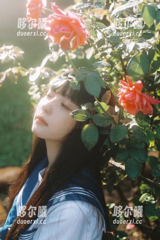 五一吃瓜更新：今日娜娜的奇妙冒险，居然又和猫咪一起出圈了！