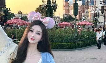 七嘴八舌看娜娜，今天的五一吃瓜算个什么事？
