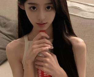 五一吃瓜：今天的线路，娜娜又要开启疯狂吃瓜模式啦！