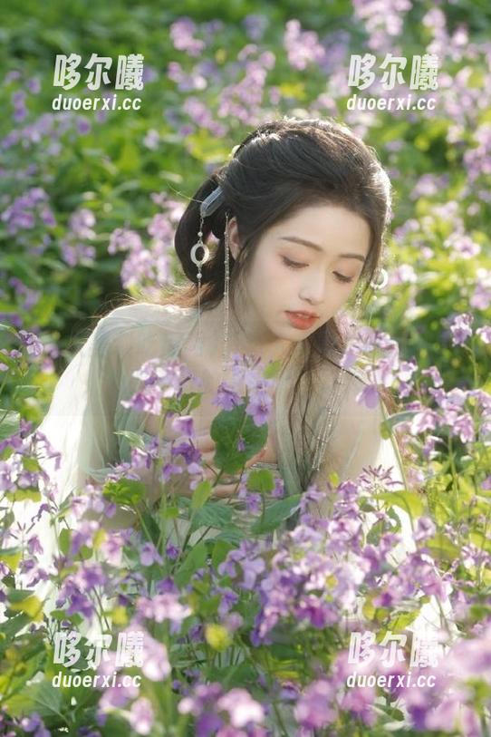 登录人人黑料吃瓜网51，心脏不好的别来哦，真刺激！