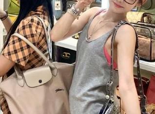 吃瓜福利“来戳我啊”，链接即隐匿的冲击浪潮！
