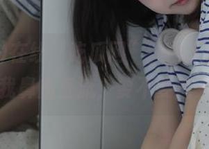 在线“吃瓜网”，今天的免费大瓜看得我鼻血直流，要不要这么刺激…