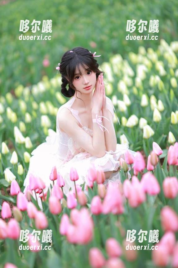 听听！吃瓜网的入口分享，让手机变成八卦的窗口......你敢入吗？