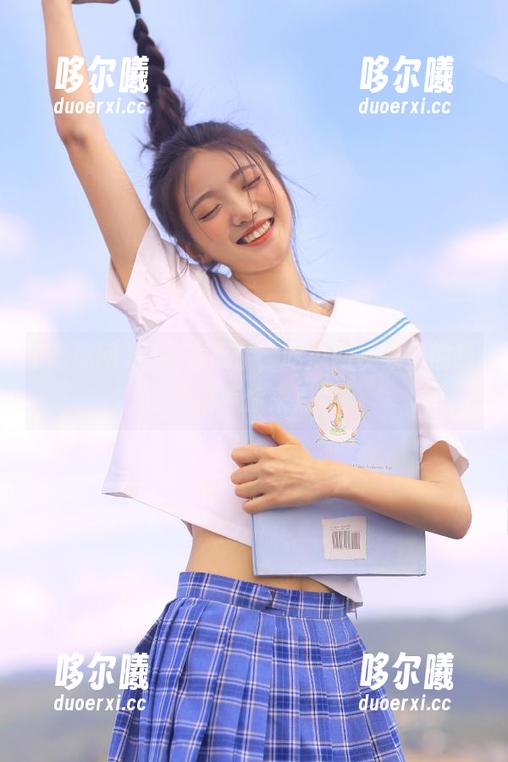 别玩手机了，吃瓜网视频里的热门大瓜等你来点赞！