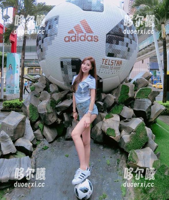跟着“吃瓜网”新线路，今日大瓜连连，看咱的八卦碎片们