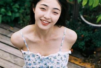 最新“链接”大曝光，看看吃瓜网站的最新奇闻异事。