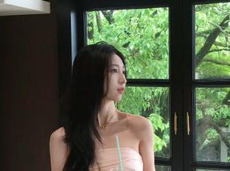 吃瓜群众网cgfun的app，这瓜我是吃定了，甜得不要不要的！