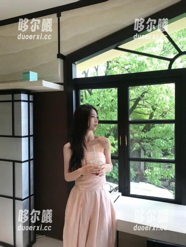 吃瓜群众网cgfun的app，这瓜我是吃定了，甜得不要不要的！