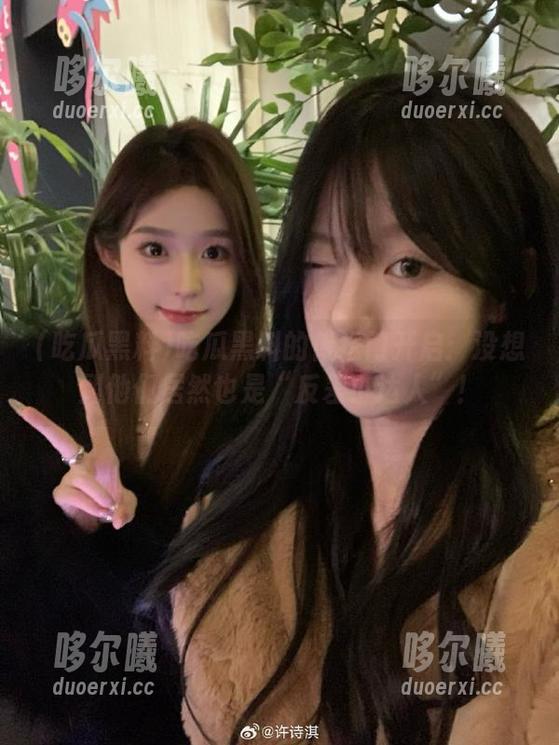 吃瓜黑料 吃瓜黑料的传送门开启:没想到他们居然也是“反差小达人”!