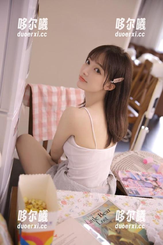 想要追剧也要追八卦？来，登录万里长征黑料不打烊06！