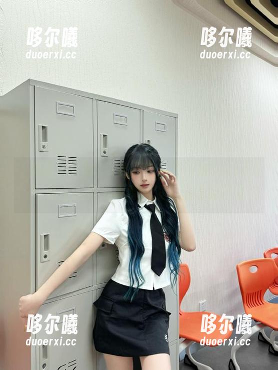 又遇“黑料不打烊zztt45”网站上的惊人内幕，没见过的花样滋味