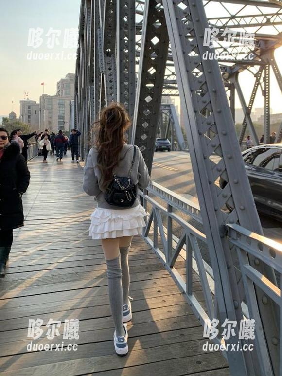 黑料不打烊更新的今天，鸡飞狗跳，快来获取一手爆料！