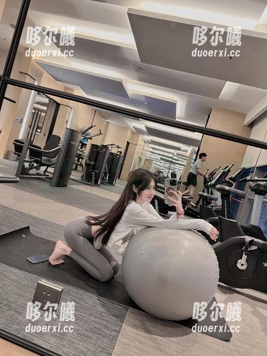 小心！黑料不打烊tttzzz网址的入口，她可不负责回头路哦！