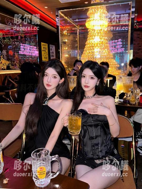 瓜皮地址在哪？快来黑料不打烊找“话题”喽！