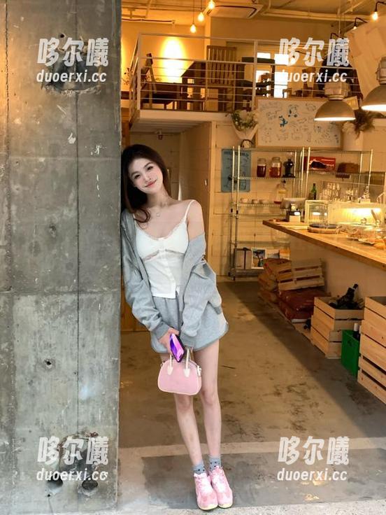 一身黑料的我就爱在线游荡在黑料不打烊的深海