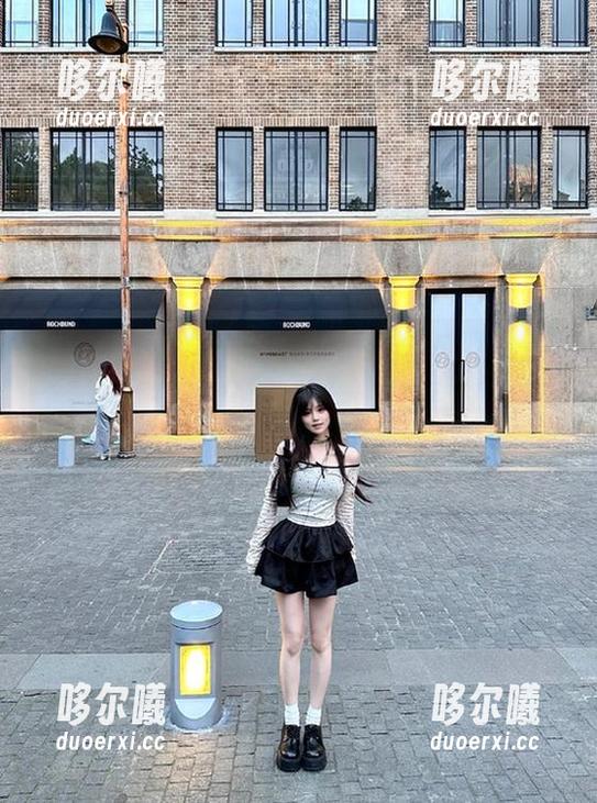 “51黑料不打烊”网址，这个名字就充满了诱惑，让我每次点进去都一脸懵逼。