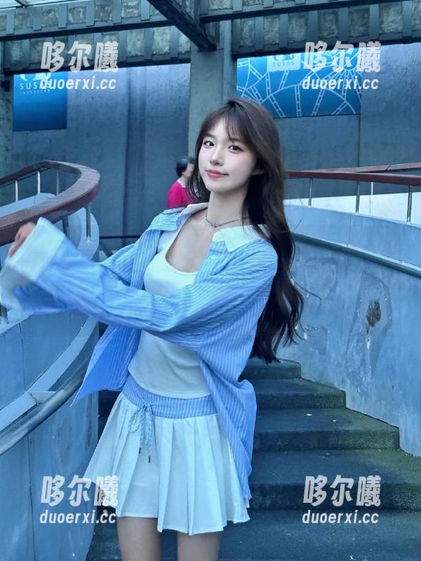 吃瓜网导航：黑料不打烊日常，随便翻翻，像是门口的糖葫芦，甜滋滋的！