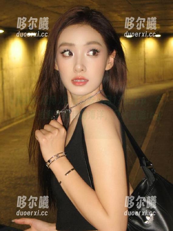 用黑料吃瓜网17kapp，今天又被送到了狗粮的海洋，口水直流ing！