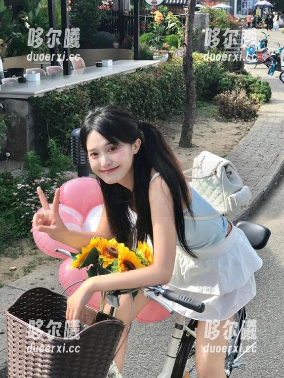 忍不住入“黑料正能量”链接，心里那个小人儿在叫嚣